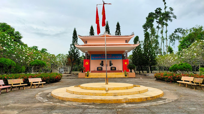 Mộ Cụ Nguyễn Quang Diêu