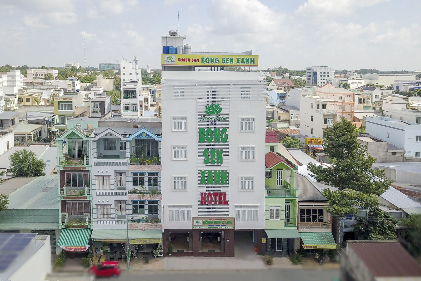 Khách sạn Bông Sen Xanh